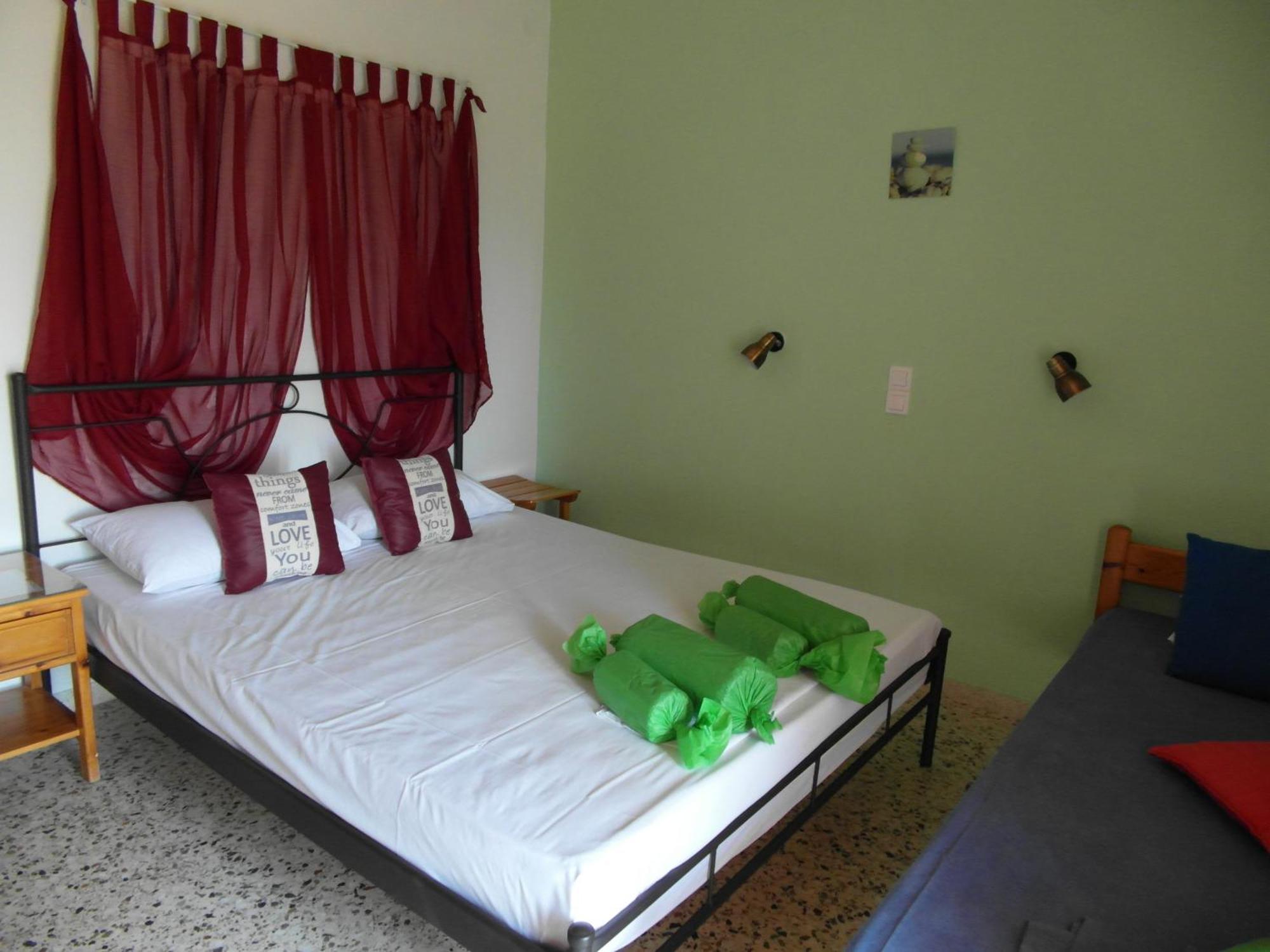 Eri Studios Agia Marina  Номер фото