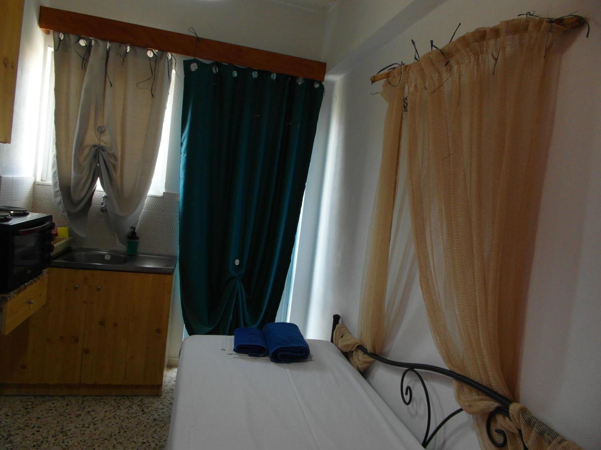 Eri Studios Agia Marina  Номер фото