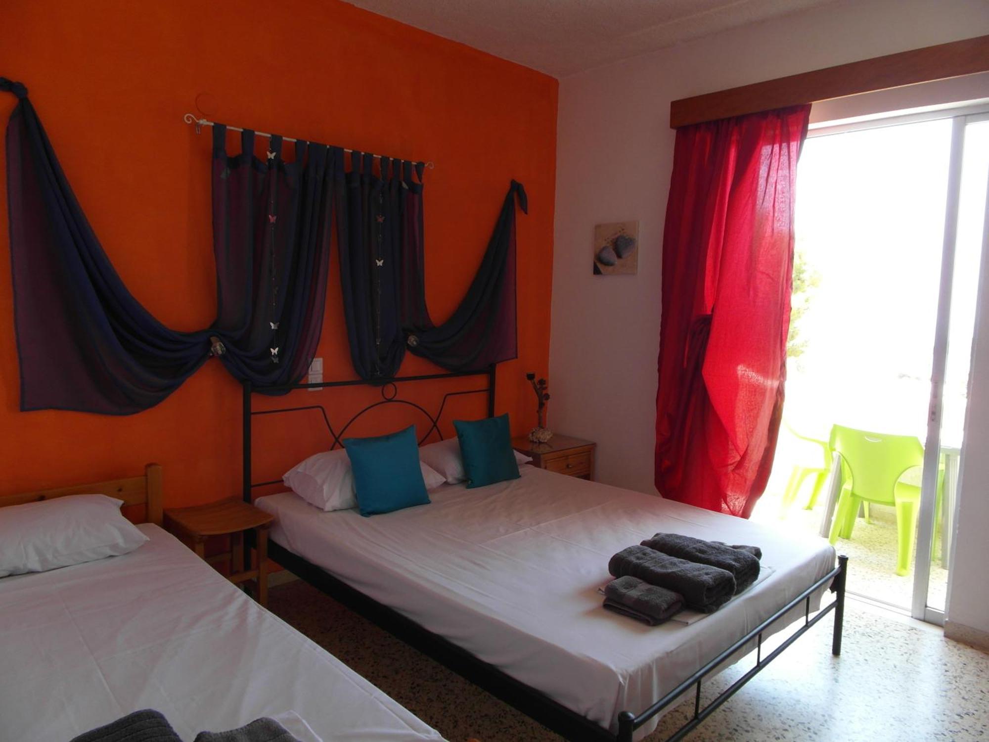 Eri Studios Agia Marina  Номер фото