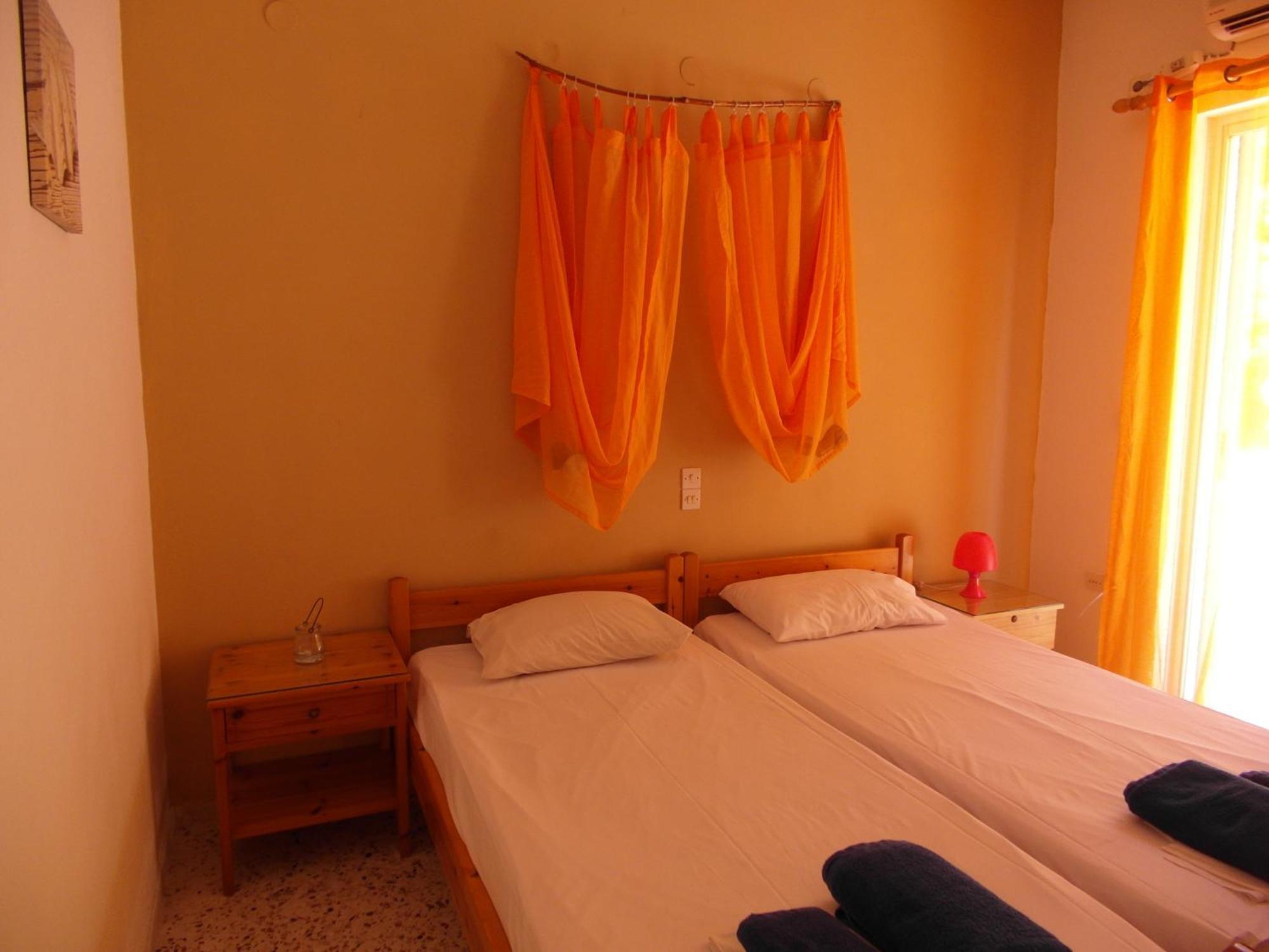 Eri Studios Agia Marina  Номер фото